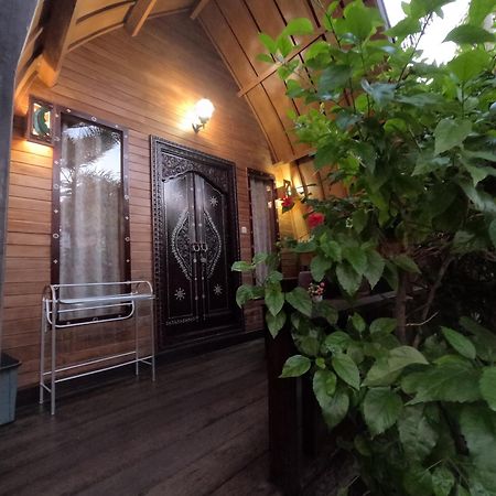 Banana Leaf Bungalow Gili Trawangan Luaran gambar