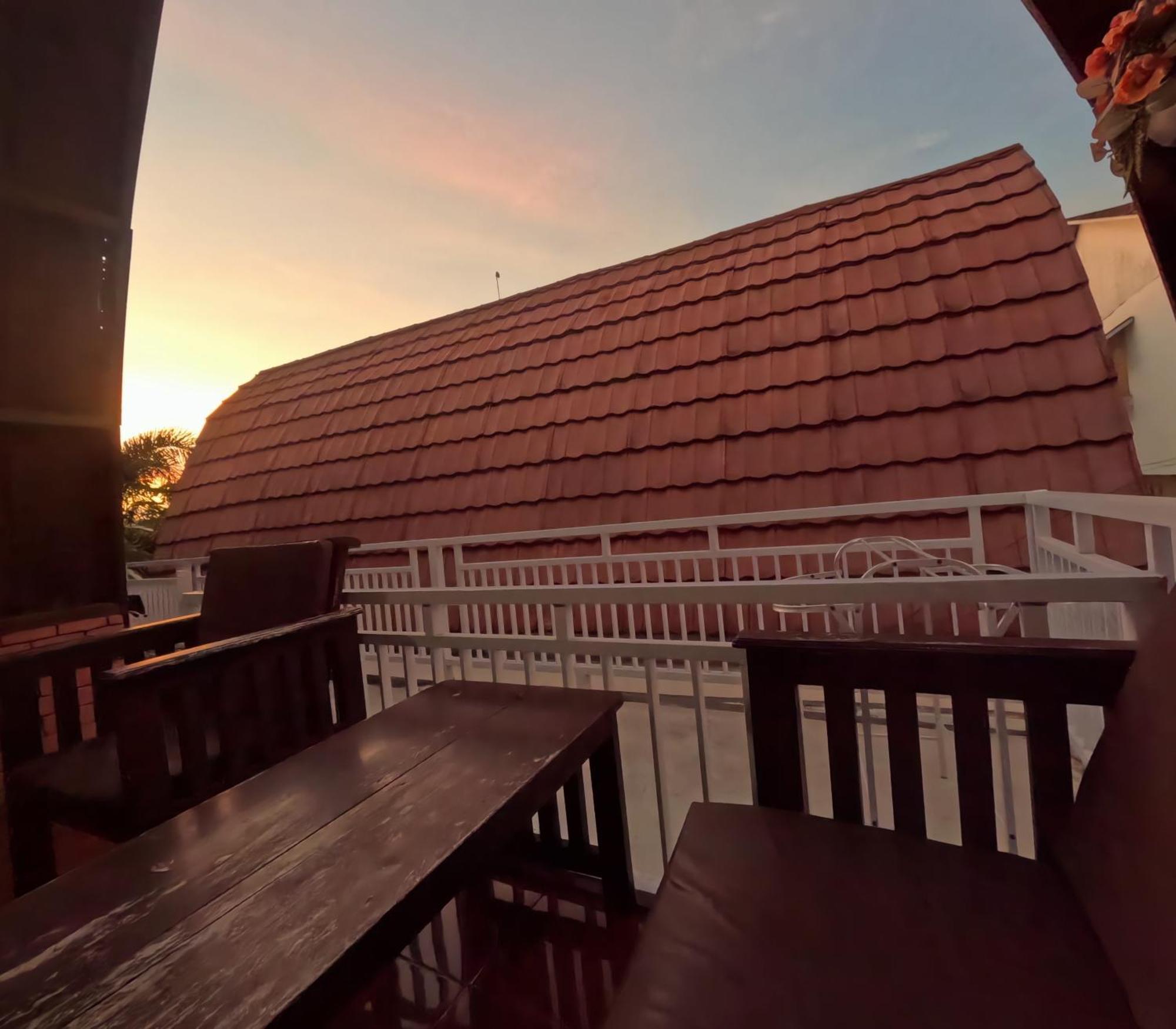 Banana Leaf Bungalow Gili Trawangan Luaran gambar